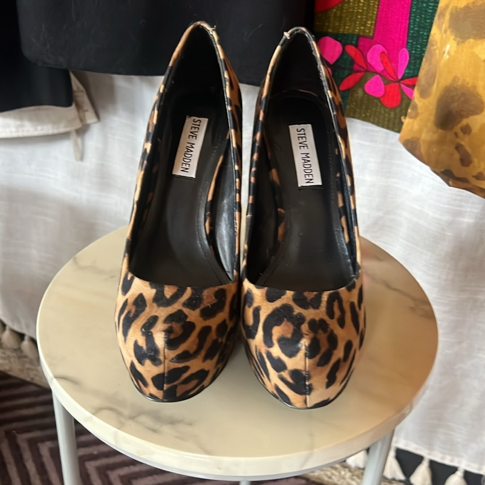 Leopard Print Platform Heels - Picture 2 of 5